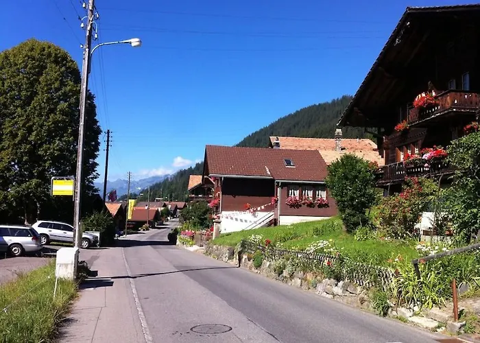 Im 4-sterne Ueber Interlaken-thunersee