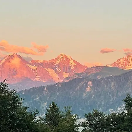 Im 4-sterne Ueber Interlaken-thunersee